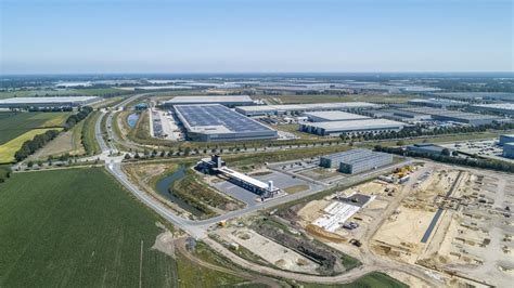 trade port noord venlo michael kors|Michael Kors Breaking Ground on European Distribution Center.